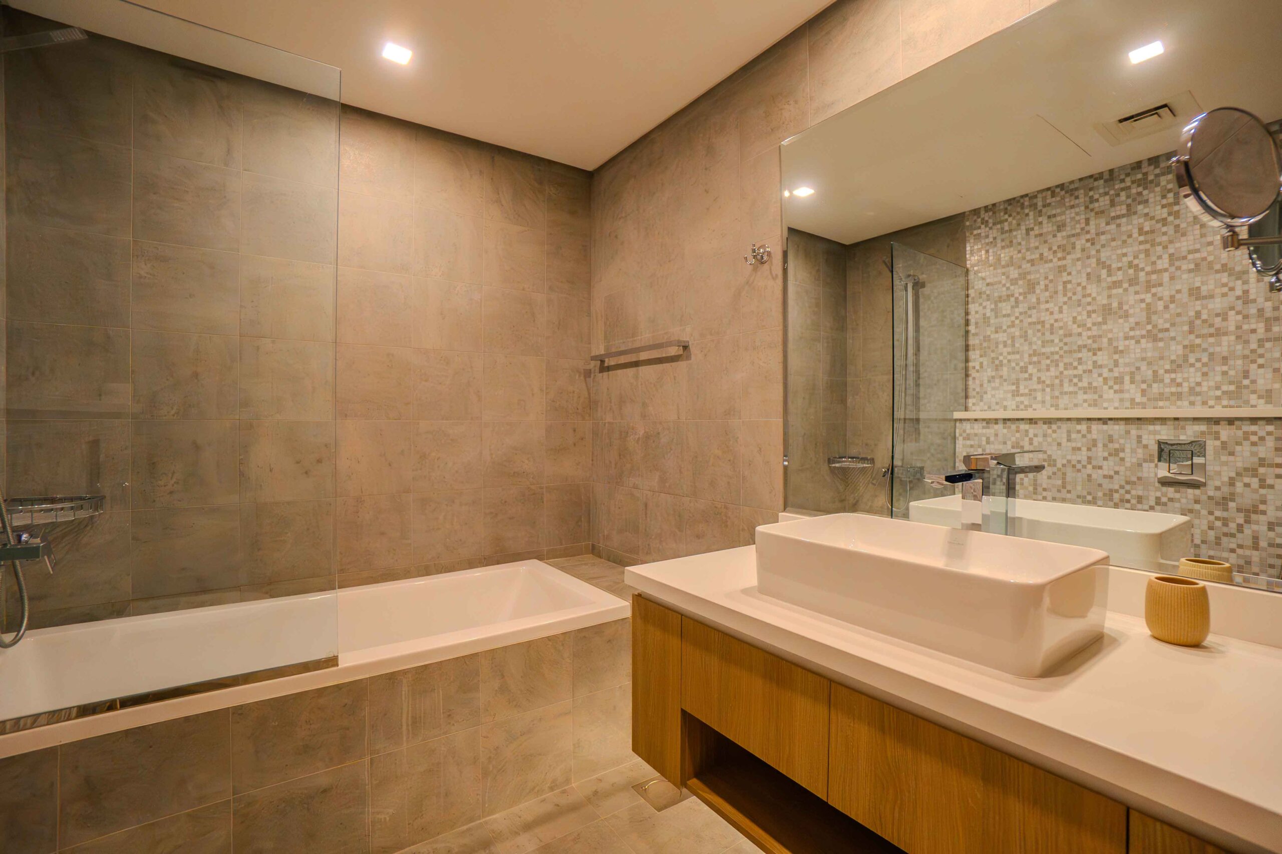 Oliver Oak Porperties12