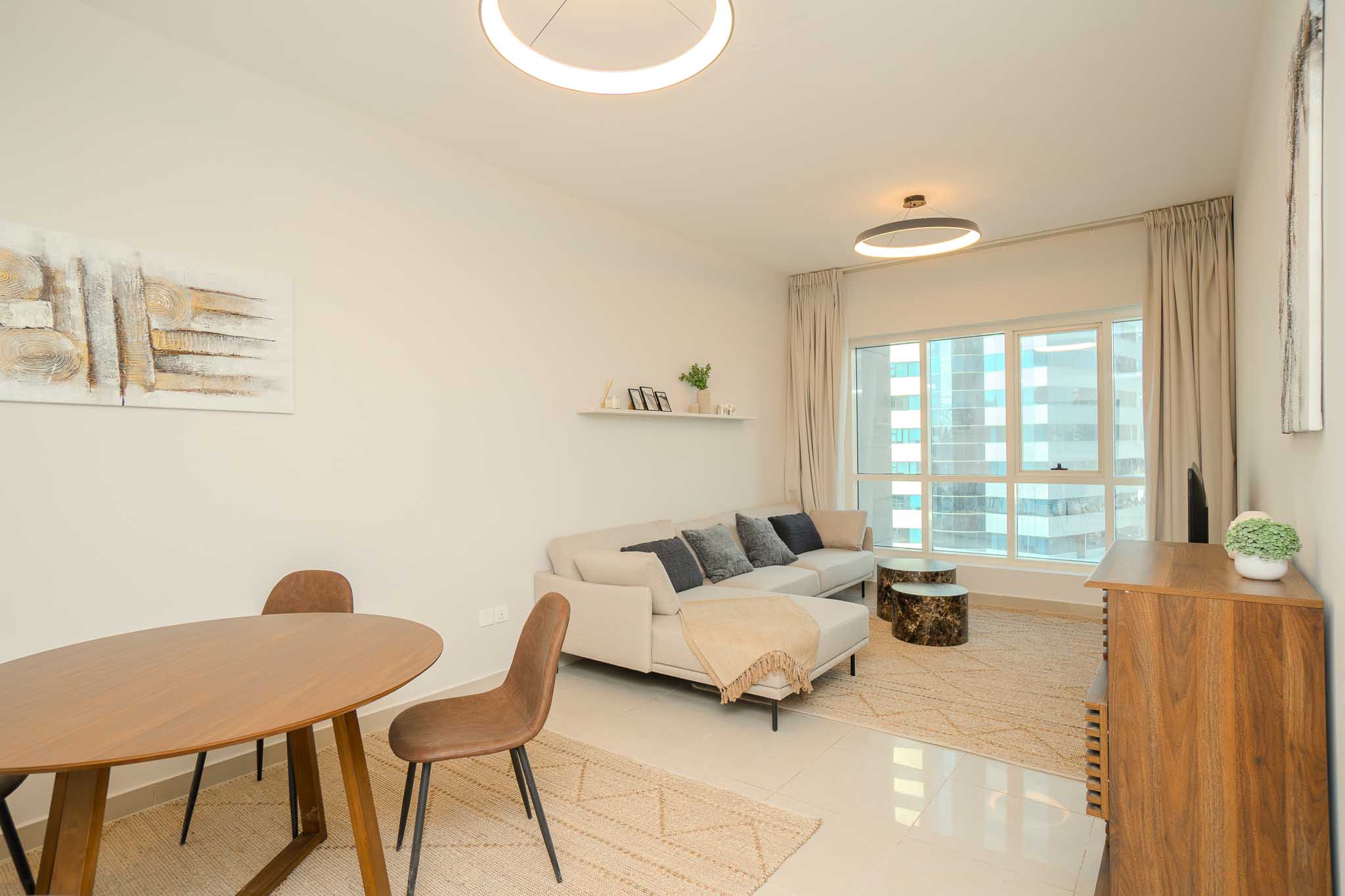 Oliver Oak Porperties1