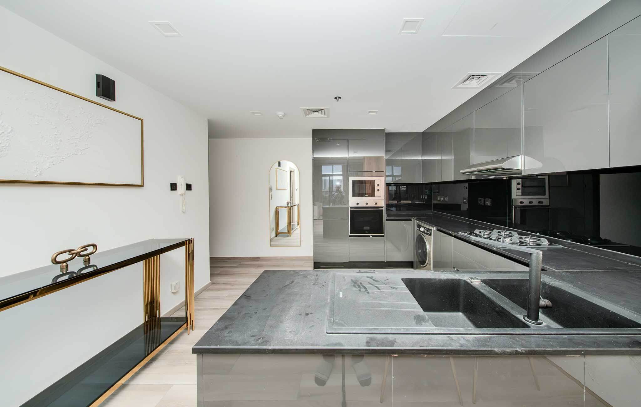 DSC09933-Enhanced-NR