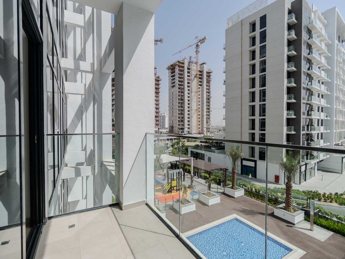 Azizi Riviera 40_17